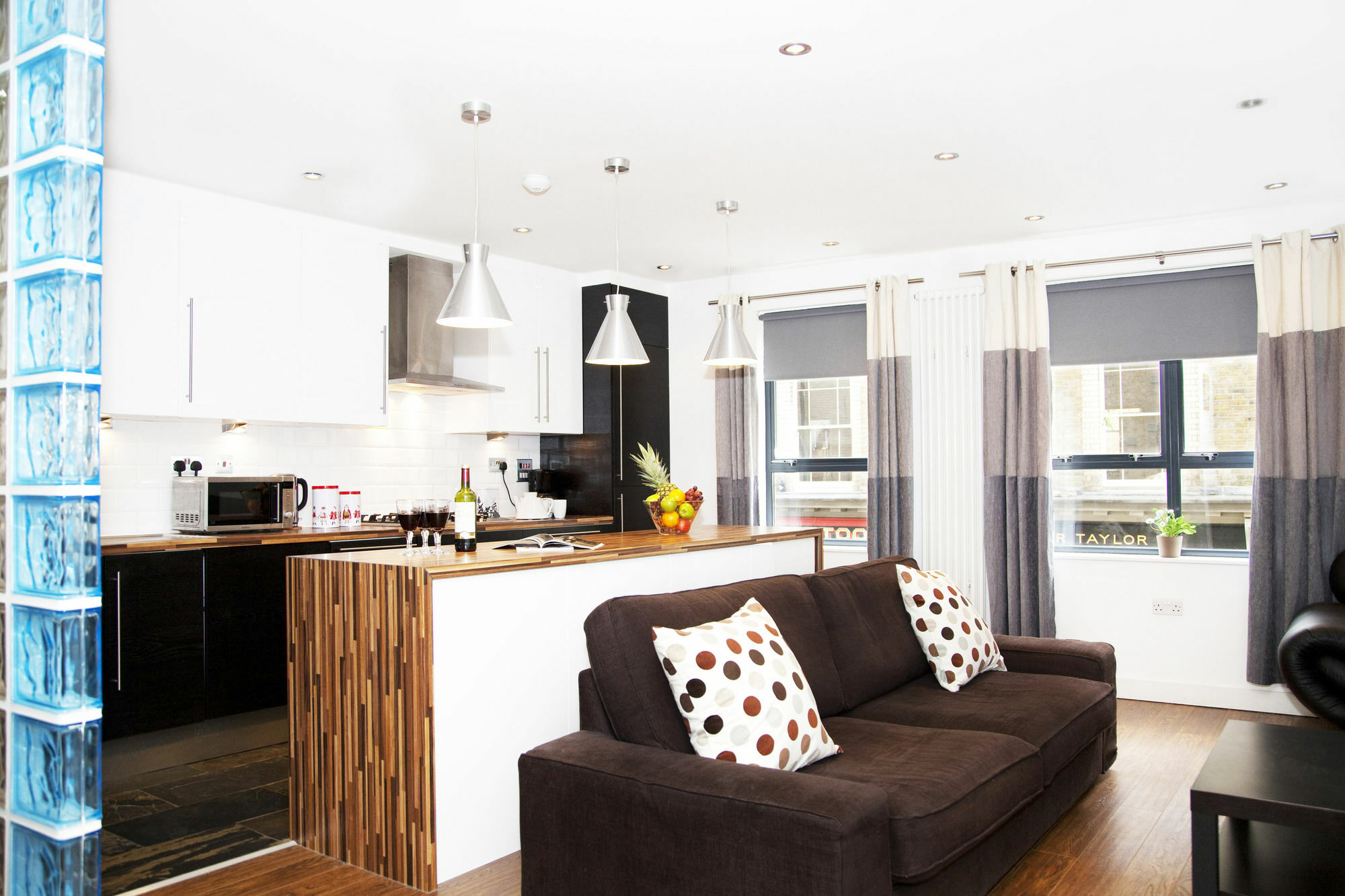Tower Bridge Superior Apartments London Exterior foto