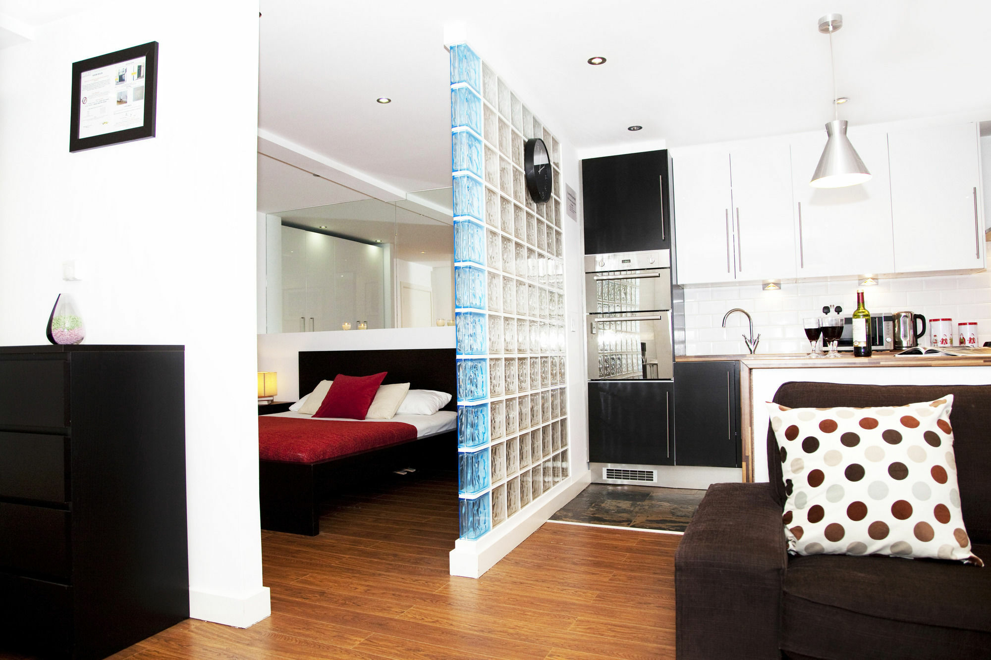 Tower Bridge Superior Apartments London Exterior foto
